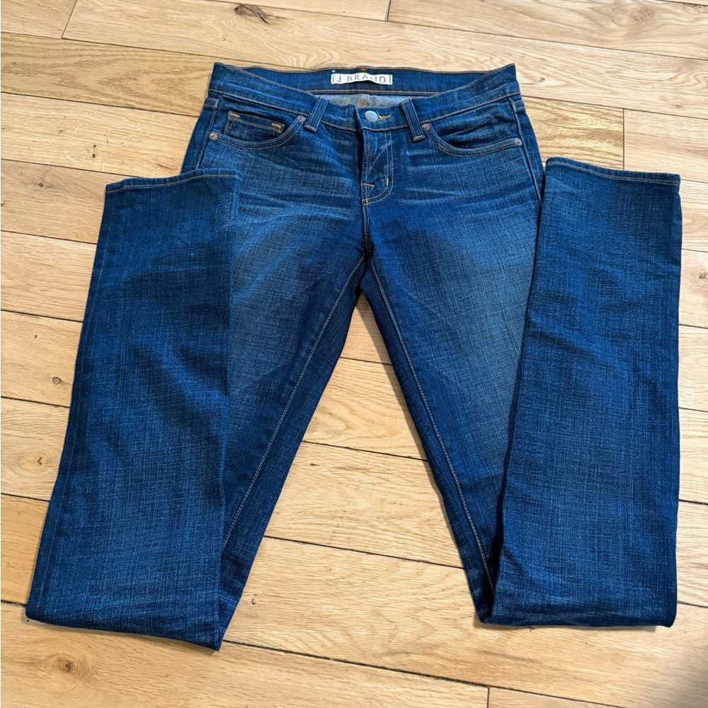 J Brand Pencil Leg Jeans Size 26 Dark Wash